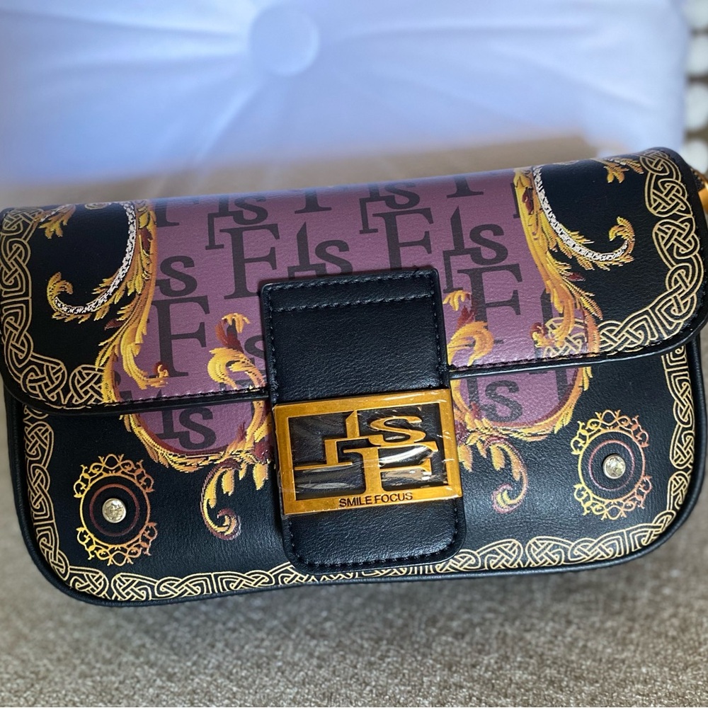 Smile Focus Crossbody bag